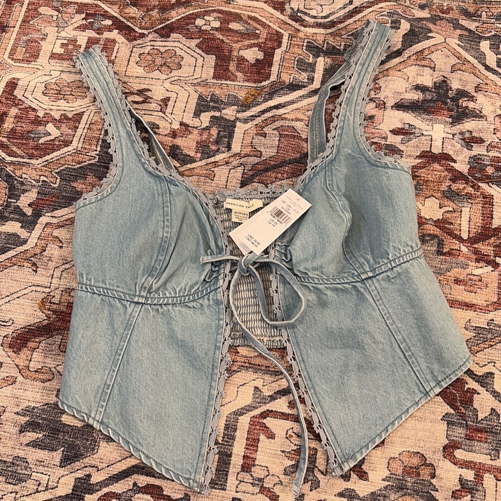 Cute denim top